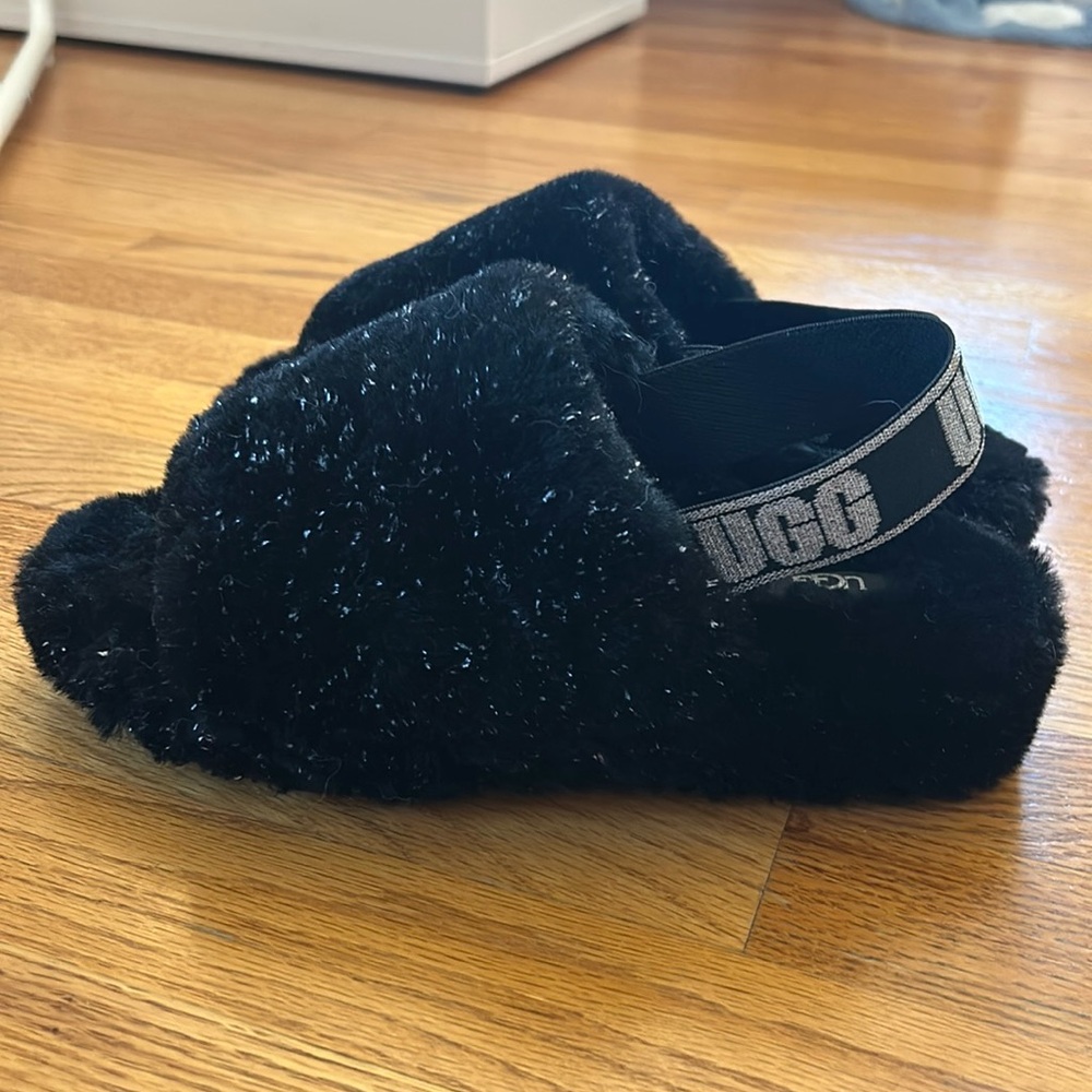 UGG FLUFF YEAH METALLIC SPARKLE 1125232 BLACK SLIPPERS